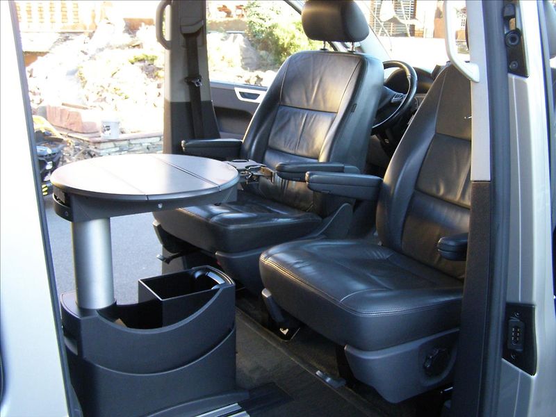 Volkswagen Multivan 2,0   2xsoupacky 180 PS - fotka 34 z 41