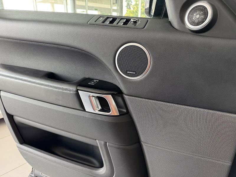 Land Rover Range Rover Sport 3,0SDV6 HSE*225kW*REZERVACE! - fotka 34 z 46