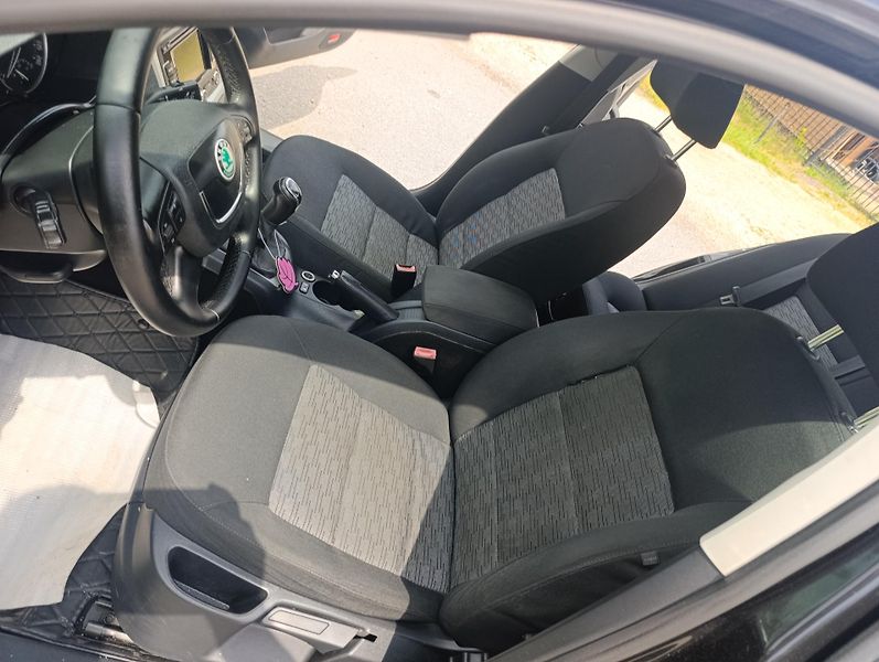 Škoda Octavia (2012) 1.2 TSi 77kw navi tažné 6-kval - fotka 12 z 21