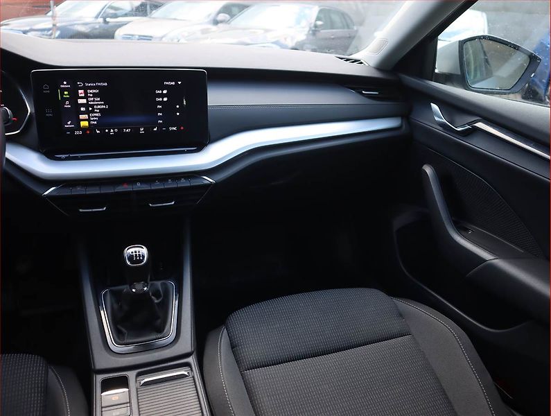 Škoda Octavia (2021) Ambition 2.0 TDI, Navi - fotka 8 z 24