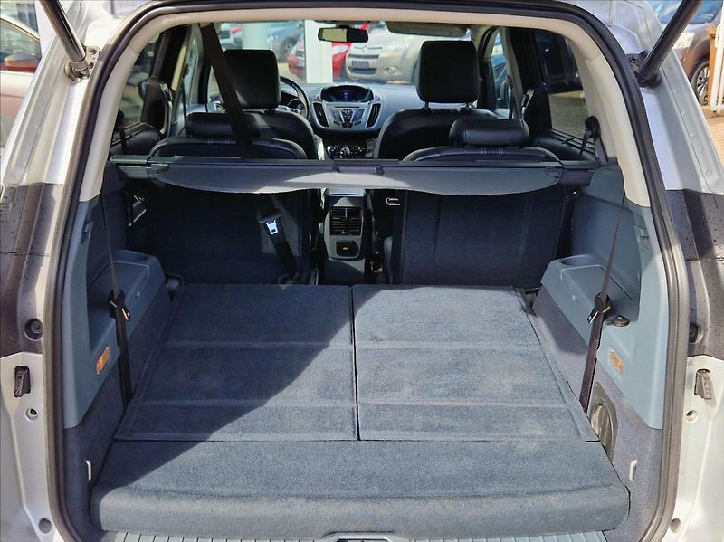 Ford Grand C-MAX 1,6 TDCi 7MÍST AUTOAC SENZORY - fotka 10 z 41