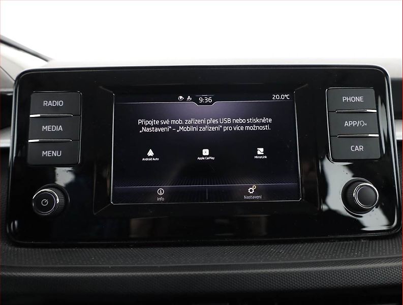 Škoda Fabia (2023) Ambition 1.0 TSI, Serv.kniha - fotka 14 z 19