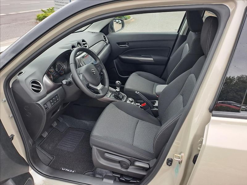 Suzuki Vitara (2026) 1,4 Premium AllGrip MY25 - fotka 8 z 19