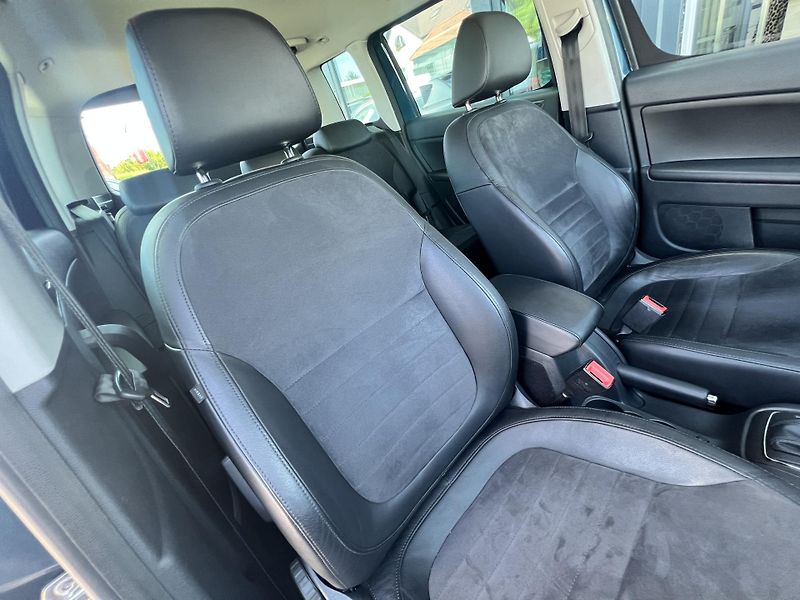Škoda Yeti 2.0TDi 125kw 4x4 DSG KŮŽE NAVI - fotka 30 z 39