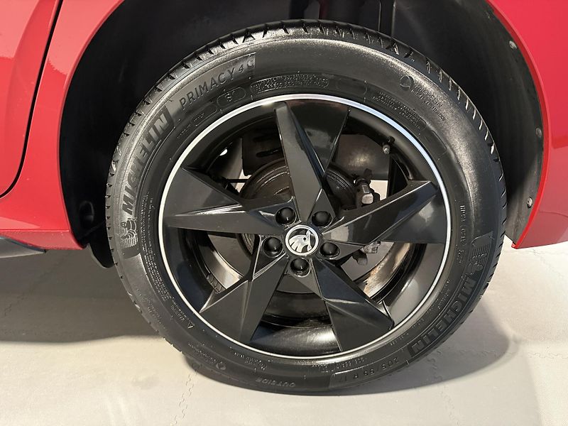 Škoda Kamiq 1.5 TSI 110 kW Monte Carlo DSG - fotka 13 z 13