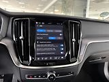 Volvo V60 T6 AWD*Recharge*KeyLess*Tažné - náhled 27