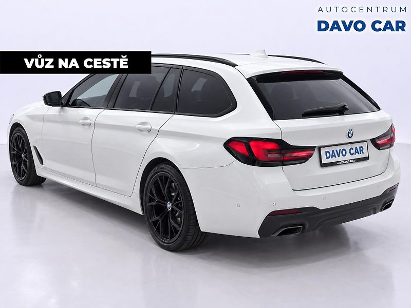 BMW Řada 5 3,0 530d 210kW xDrive CZ DPH - fotka 2 z 12