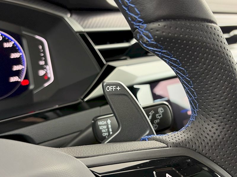 Volkswagen Arteon (2024) R 2.0 TSI 235kW 4Motion DSG - fotka 27 z 38