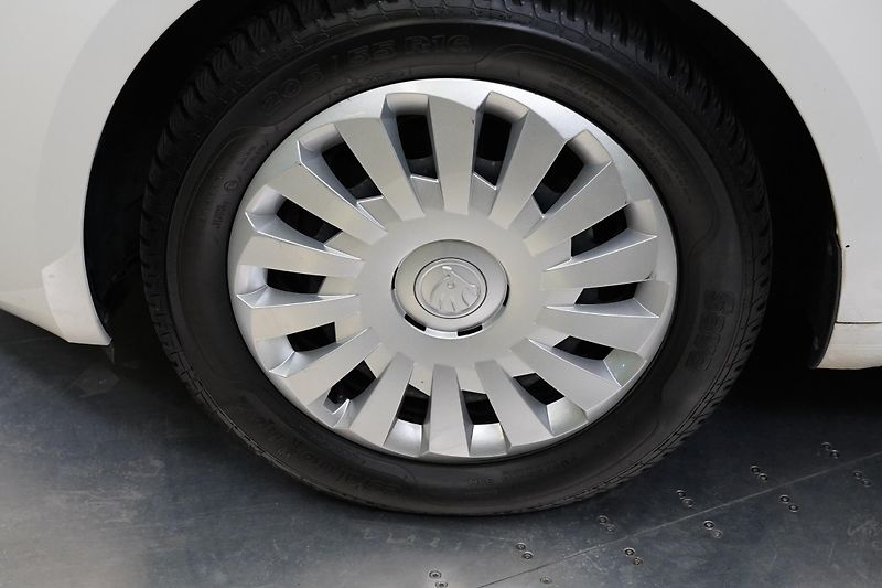 Škoda Octavia - fotka 10 z 24