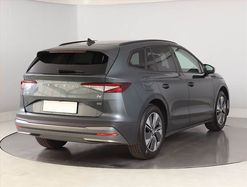 Škoda Enyaq (2021) 60 (62 kWh), SoH 91% - fotka 5 z 27