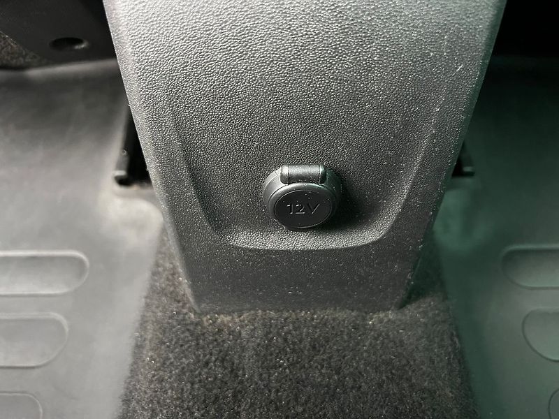Citroën C3 Aircross (2022) 1.2 PureTech-ALU-P-KAMERA - fotka 17 z 46