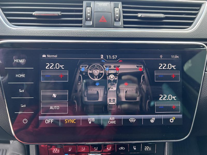 Škoda Superb (2017) 2,0TDi140kW Laurin&Klement DSG - fotka 24 z 42
