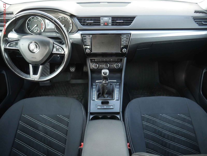 Škoda Superb (2017) 1.4TSi, ČR, AC, temp - fotka 8 z 17