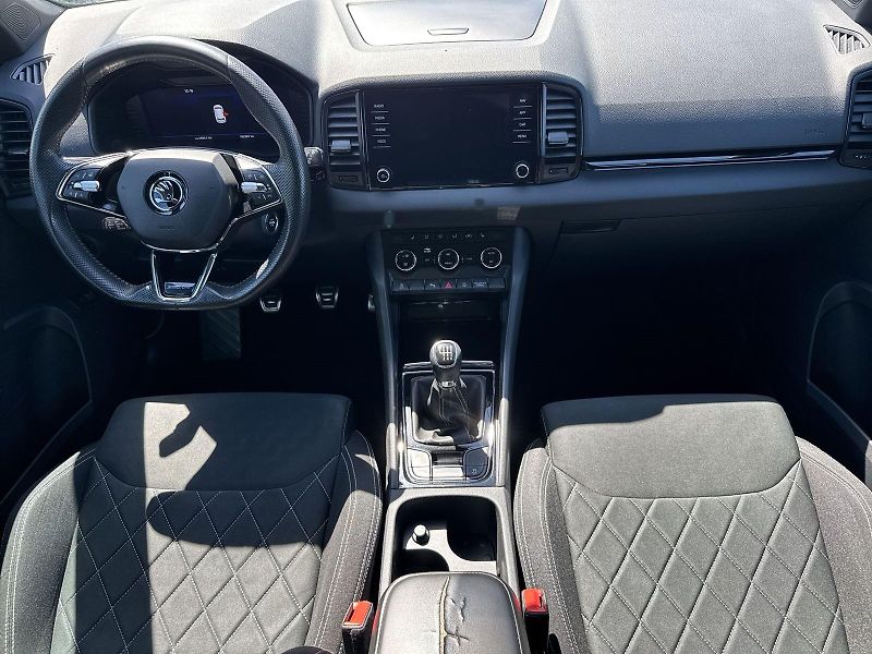 Škoda Karoq (2022) 2.0 TDI Sportline - fotka 5 z 35