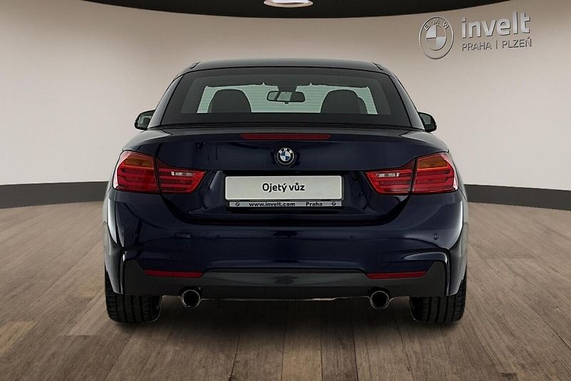 BMW Řada 4 435i - fotka 7 z 26