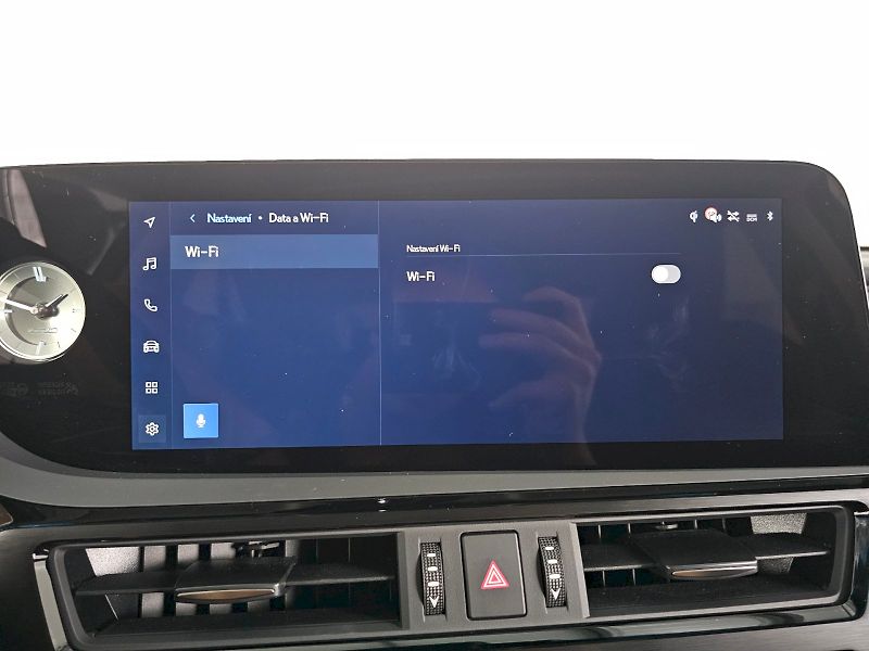 Lexus ES 300h (2025) 2.5HEV 218k Business Edition - fotka 17 z 33