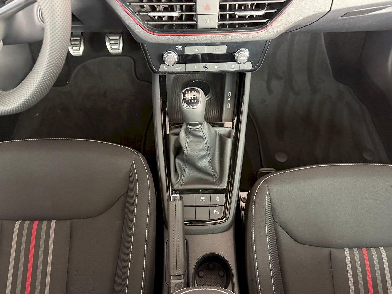 Škoda Kamiq (2026) Monte Carlo 1.0 TSI / 85 kW M6 - fotka 17 z 27