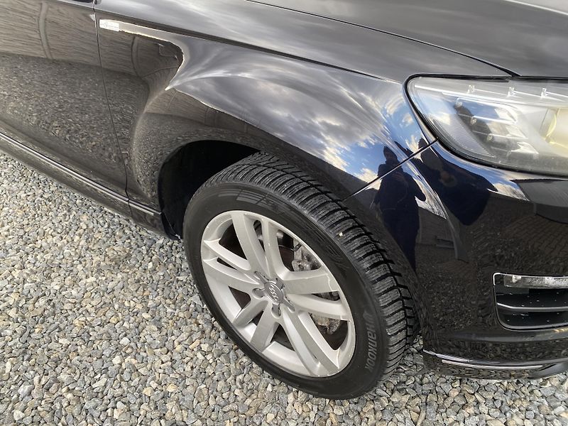 Audi Q7 3.0TDi 4x4 240PS FL 8Q SLINE!! - fotka 65 z 156