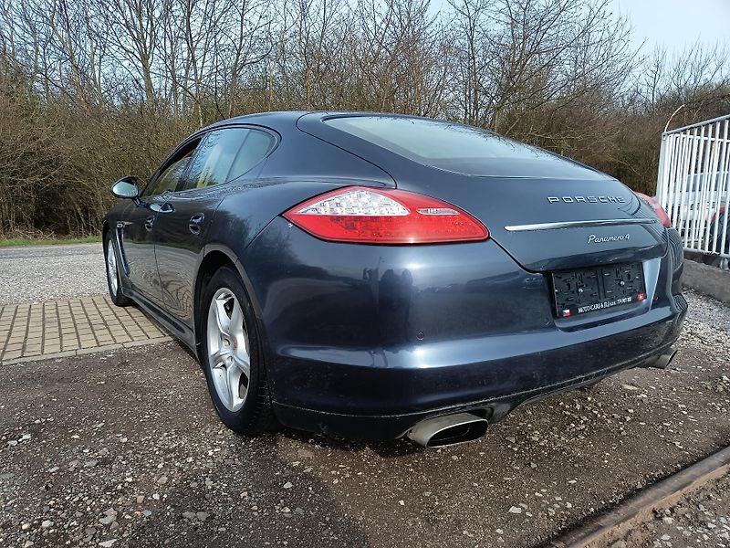 Porsche Panamera (2010) 3.6 220kw 4x4 Top!!! - fotka 25 z 60