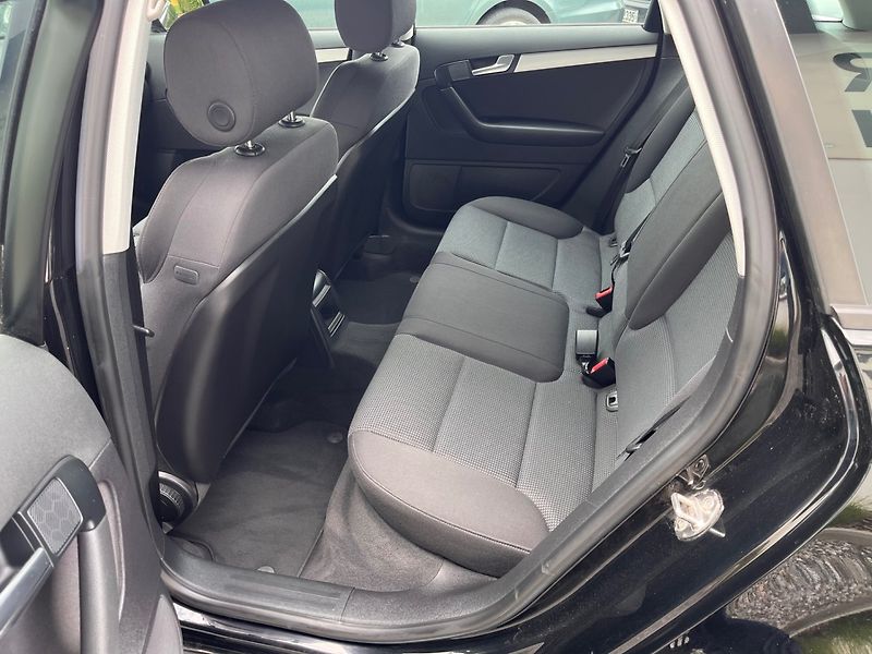 Audi A3 (2010) 1.4 TFSI TOP Xenony - fotka 8 z 22