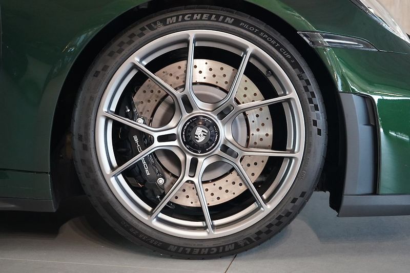 Porsche 911 GT3 Touring,Chrono, Lift, Bose - fotka 7 z 50