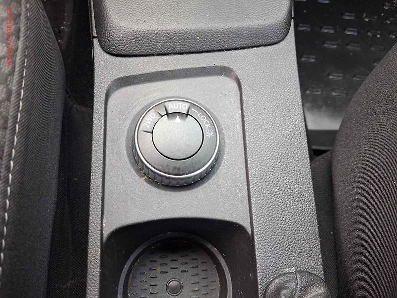 Dacia Duster (2022) 1.5DCi 4x4, 1.maj,ČR - fotka 16 z 17