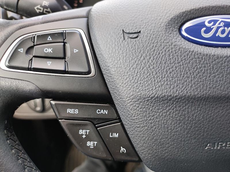 Ford Kuga (2018) ČR 1.5 EcoBoost 110kW - fotka 12 z 28