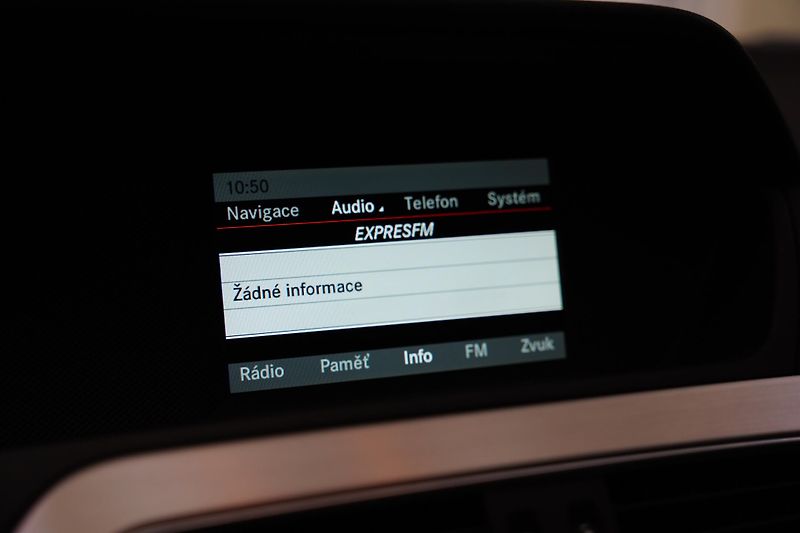 Mercedes-Benz Třídy C - fotka 20 z 27