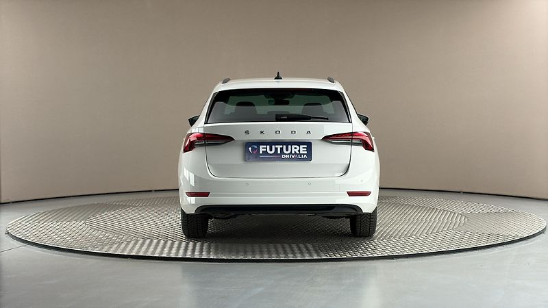 Škoda Octavia 2.0 TDI Ambition Combi - fotka 5 z 26