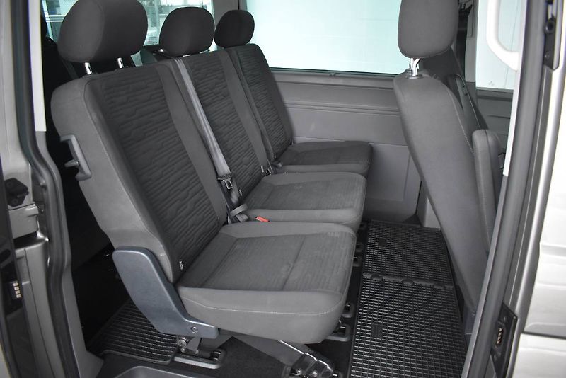 Volkswagen Caravelle (2023) 2.0TDI 110kW DSG, LED, 8 míst - fotka 15 z 24