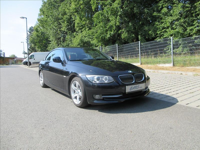 BMW Řada 3 325i 160Kw, Navi, 97 tis. Km. - fotka 10 z 42