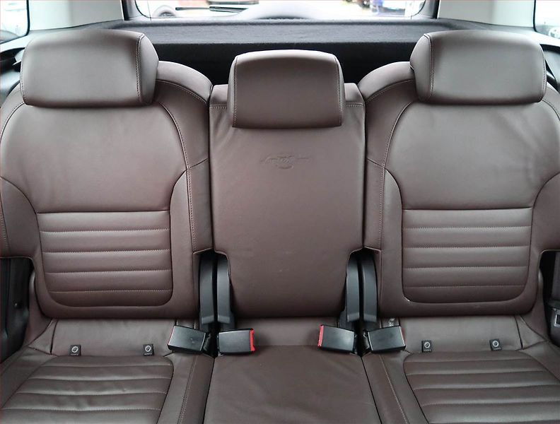 Škoda Yeti (2016) Laurin&Klement 2.0 TDI, 4X4 - fotka 10 z 23