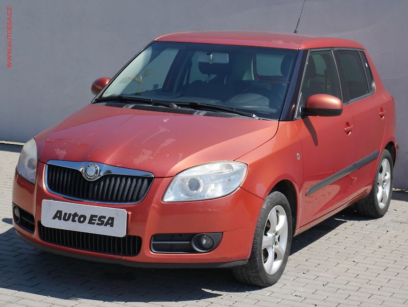 Škoda Fabia (2007) 1.2 12V, ČR, AC - fotka 3 z 15