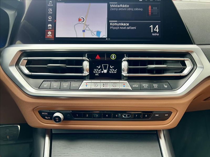 BMW Řada 3 330D xDrive M SPORT záruka - fotka 45 z 57