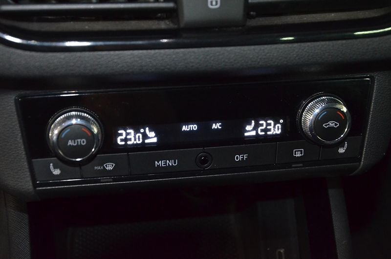 Škoda Scala (2021) 1.5TSi 110kw Style - fotka 16 z 19