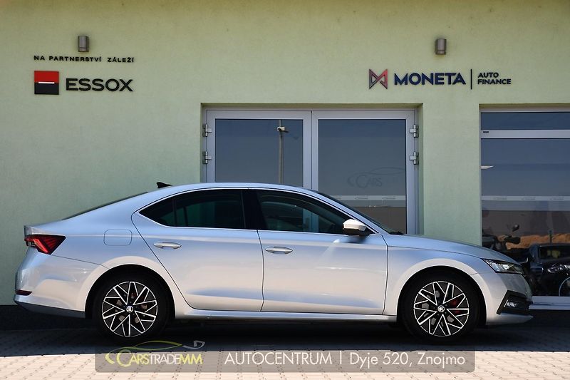 Škoda Octavia 2.0TDi 110kW DSG  - fotka 6 z 54