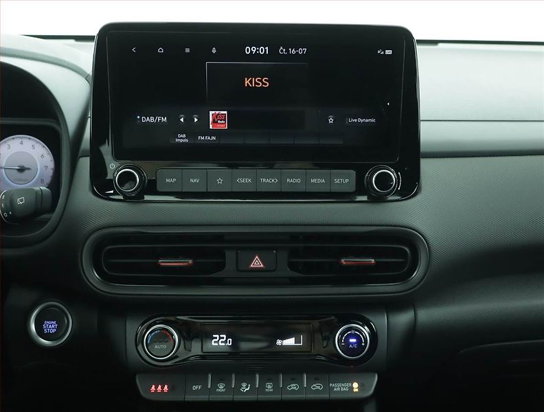 Hyundai Kona (2023) N-Line 1.0 T-GDI - fotka 12 z 17