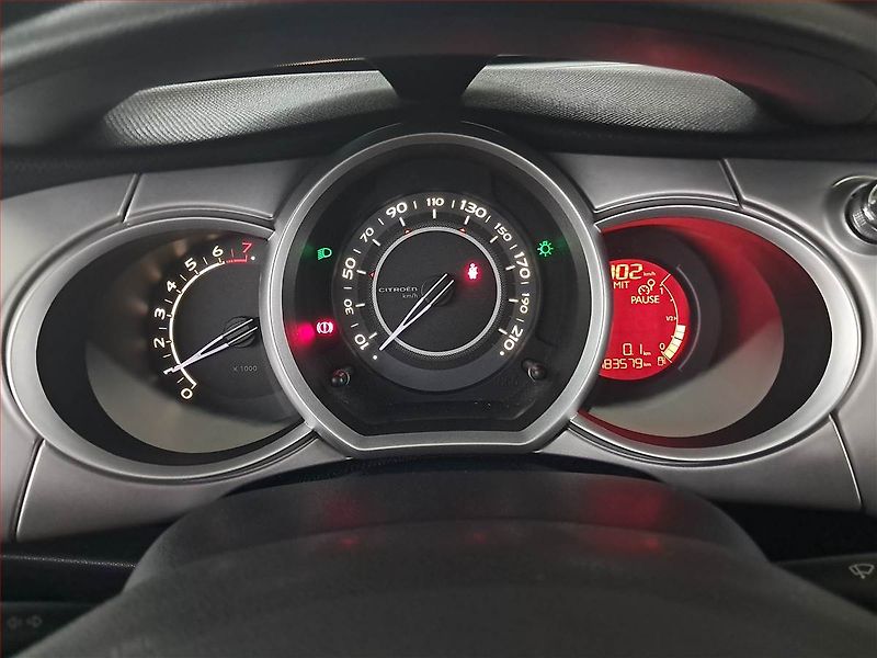 Citroën C3 (2011) 1.4 i, ČR,1.maj, po STK, Tažné - fotka 11 z 15