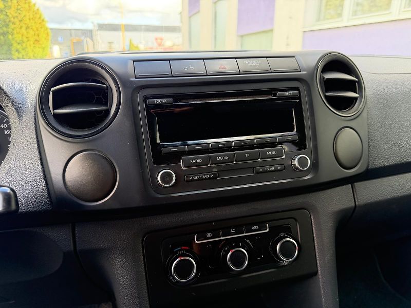 Volkswagen Amarok 2,0 TDI /120kW/  BEZ KOROZE   - fotka 20 z 22