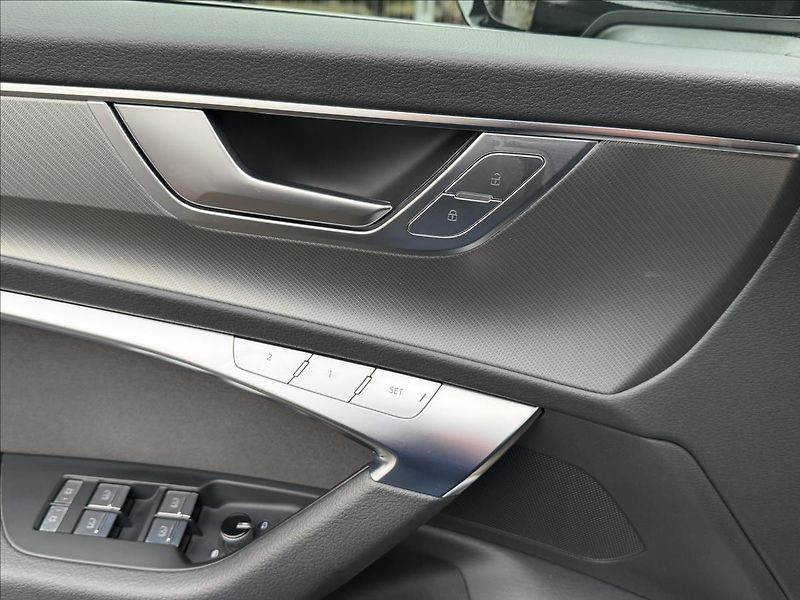 Audi A6 Avant 3,0 50 TDi 210 KW QUATTR - fotka 28 z 30