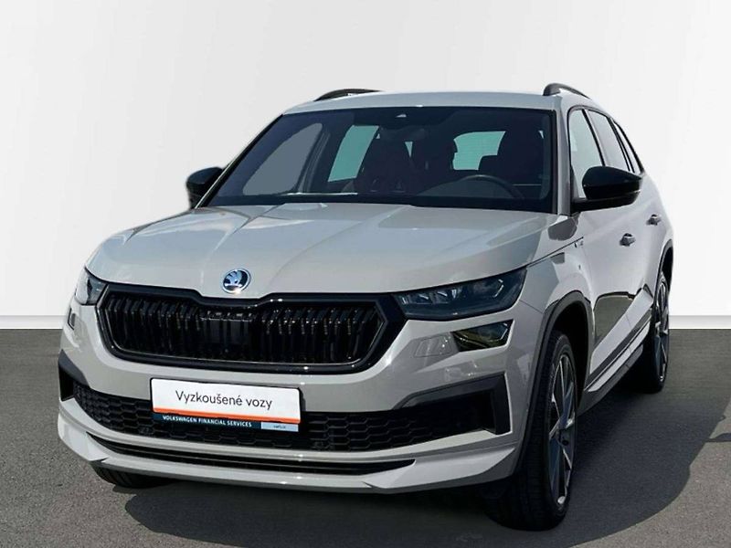 Škoda Kodiaq (2024) 2.0 TDI Sportline Exclusive 4x - fotka 19 z 20