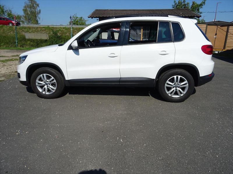 Volkswagen Tiguan 1,4 Koupen v ČR 1.Majitel - fotka 5 z 29