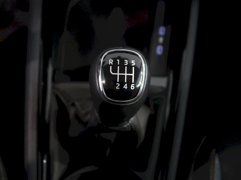Škoda Kamiq (2025) SELECTION 1.0TSI 85KW - fotka 30 z 38