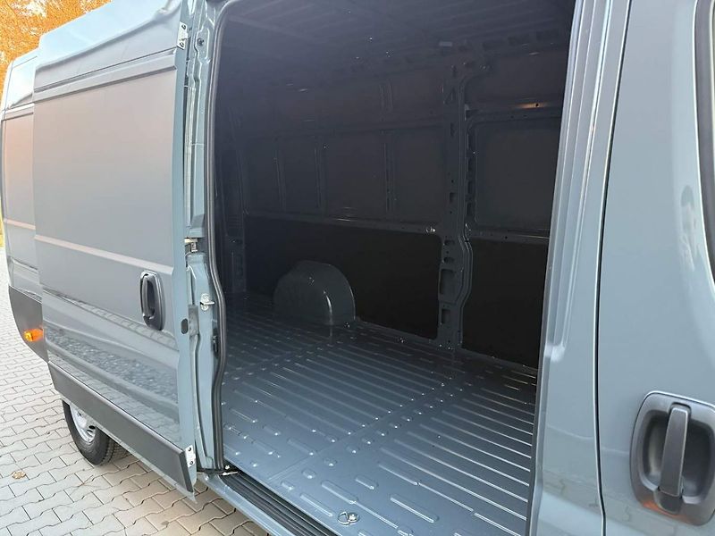 Fiat Ducato (2026) Maxi 2.2MTJ 180k 6MT Van 3,5t - fotka 13 z 18