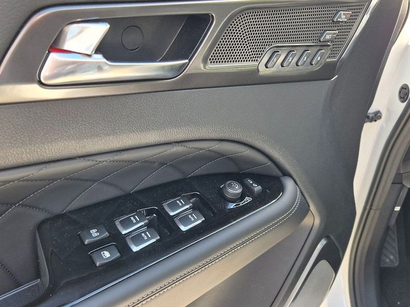 KGM Rexton 2.2 PREMIUM 4WD AT, SKLADEM - fotka 10 z 27