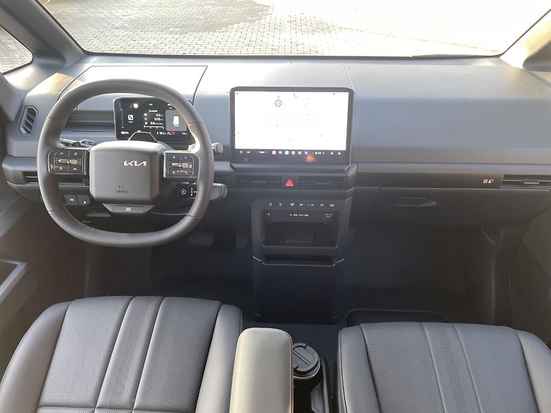 Kia PV5 (2026)  5P 4x2 ELITE 120 KW + 71,2 KW - fotka 13 z 29