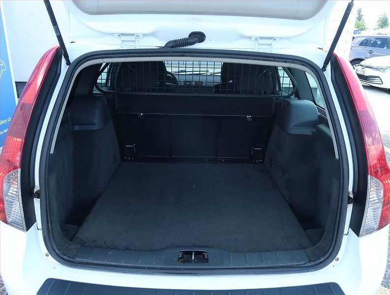 Volvo V50 (2008) 1.8 i, Klima, CZ doklady - fotka 13 z 14