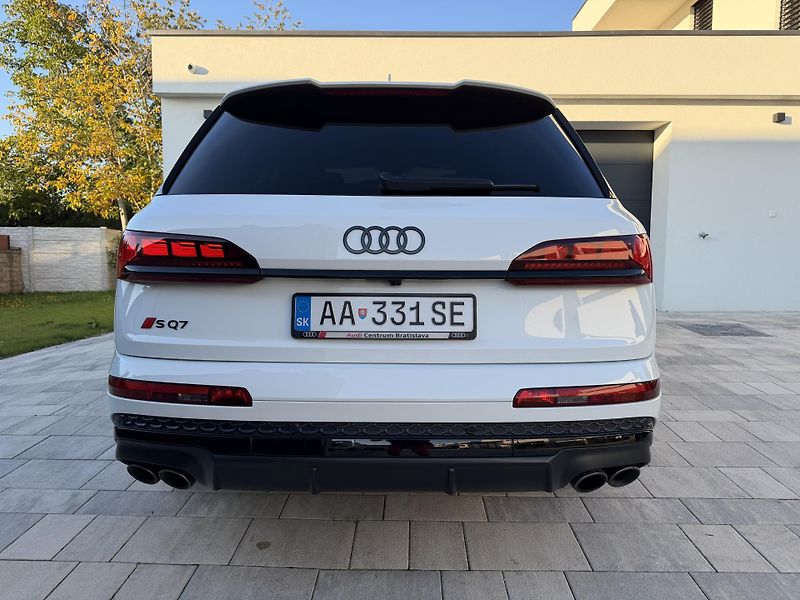 Audi SQ7 (2024) Zaruka do 2029,masaz,7 mist - fotka 6 z 19
