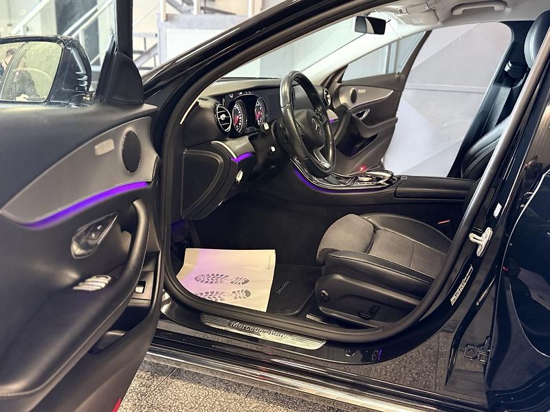 Mercedes-Benz Třídy E (2017) 200i AVANTGARDE,ZÁRUKA , - fotka 15 z 33