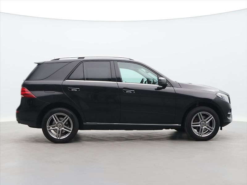 Mercedes-Benz GLE 3,0 190kW 350d 4Matic - fotka 8 z 31